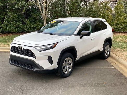 Used 2023 Toyota RAV4 LE image 3