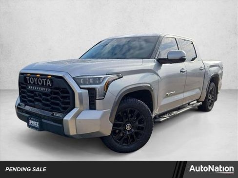Used 2023 Toyota Tundra Limited RWD image 1