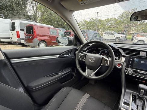Used 2016 Honda Civic EX image 12