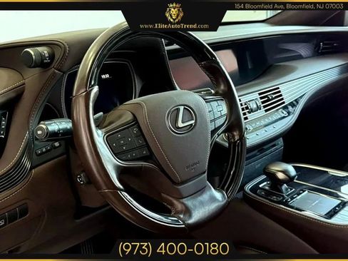 Used 2019 Lexus LS 500 image 9