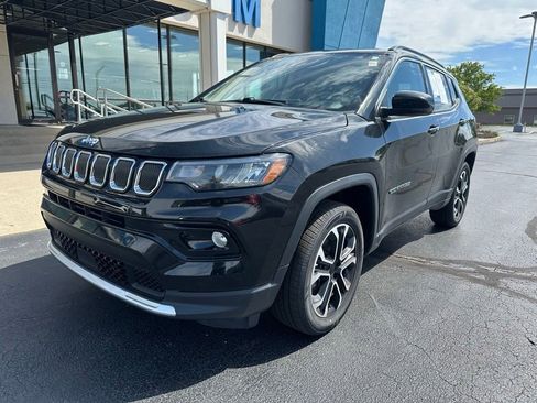 Used 2022 Jeep Compass Limited AWD/4WD image 7