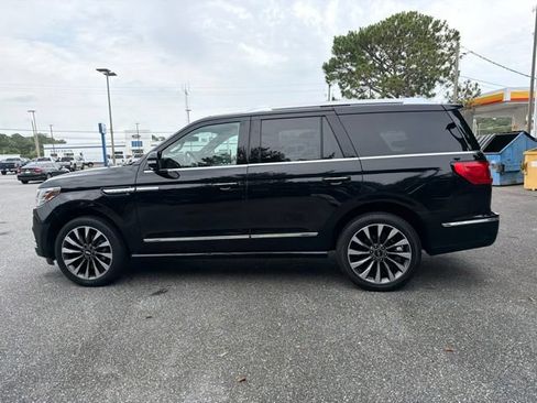 Used 2020 Lincoln Navigator Reserve AWD/4WD image 8
