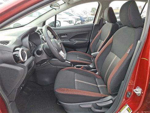 New 2025 Nissan Versa SR w/ Trunk Package image 10
