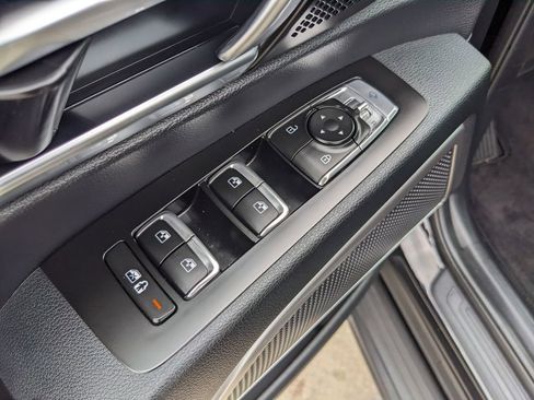 Certified 2025 Kia Telluride EX w/ EX Captain's Chair Package image 21