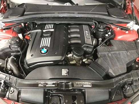 Used 2013 BMW 128i Convertible RWD image 34