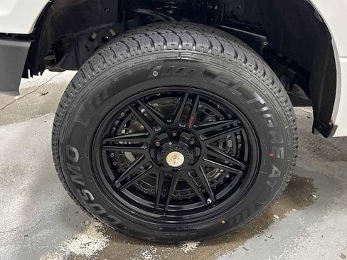 Used 2018 Ford F150 XLT image 10