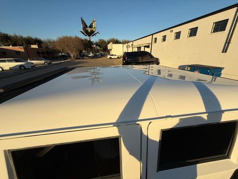 Used 2001 HUMMER H1 4-Door Hard Top image 10