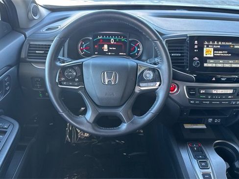 Certified 2022 Honda Pilot Special Edition image 18