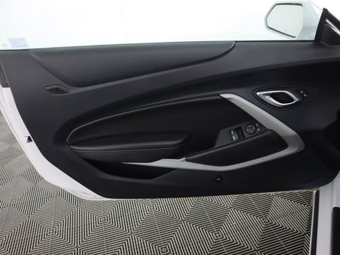 Used 2023 Chevrolet Camaro LT image 20