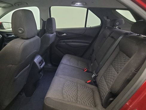 Used 2019 Chevrolet Equinox LT FWD image 18