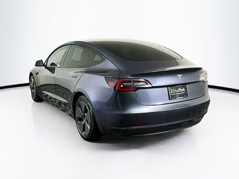 Used 2021 Tesla Model 3 Standard Range Plus image 5
