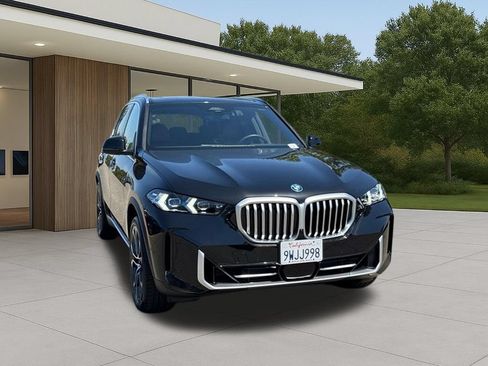 Used 2026 BMW X5 xDrive50e w/ Premium Package AWD/4WD image 5