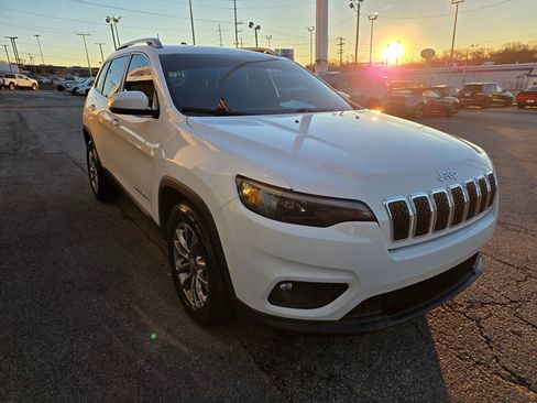 Used 2020 Jeep Cherokee Latitude Plus w/ Cold Weather Group image 8