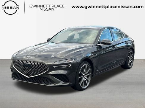 Used 2025 Genesis G70 2.5T image 1