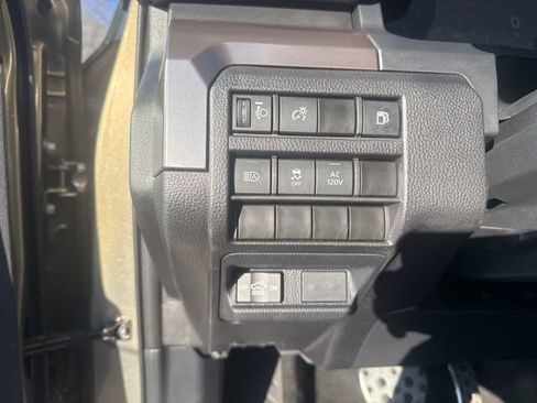 Used 2025 Toyota Tacoma TRD Sport image 24