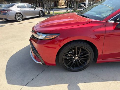 Used 2024 Toyota Camry XSE FWD image 2