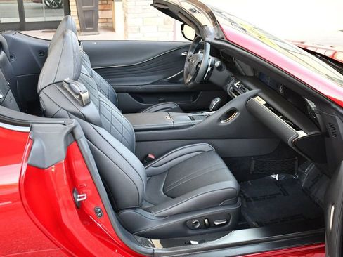 Used 2021 Lexus LC 500 Convertible image 59