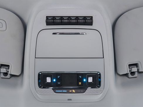 Used 2025 Ford F250 Lariat w/ Black Appearance Package image 20