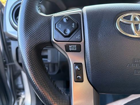 Used 2019 Toyota Tacoma SR5 image 20