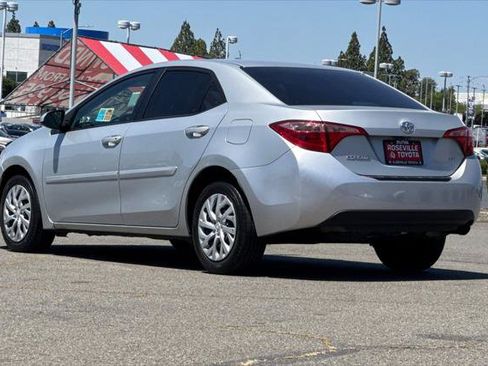 Certified 2019 Toyota Corolla LE FWD image 7