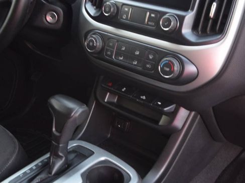 Used 2020 Chevrolet Colorado LT RWD image 51