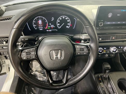 Used 2023 Honda Civic Sport image 11