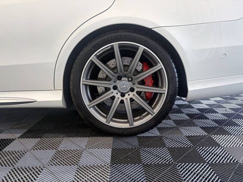 Used 2014 Mercedes-Benz E 63 AMG S-Model image 28
