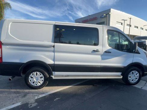 Used 2024 Ford Transit 250 Low Roof w/ Exterior Upgrade Package image 9