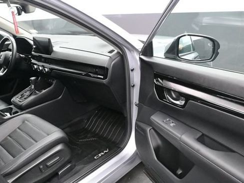 Used 2023 Honda CR-V EX-L image 14