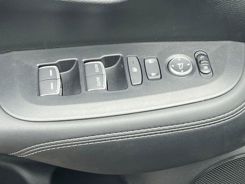 New 2026 Honda HR-V EX-L image 14