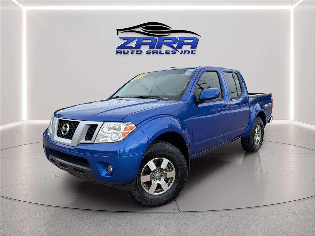 Used 2013 Nissan Frontier PRO-4X AWD/4WD image 1