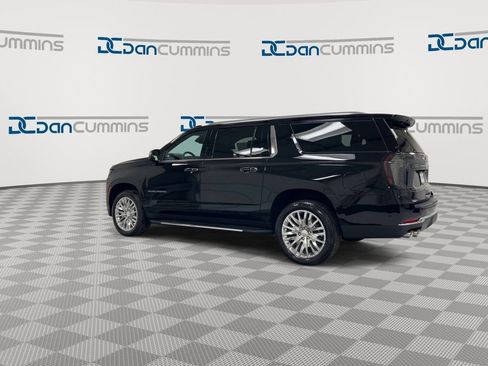 New 2026 Chevrolet Suburban Premier AWD/4WD image 6