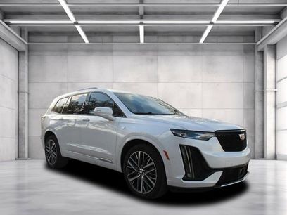 Used 2023 Cadillac XT6 Sport w/ Technology Package