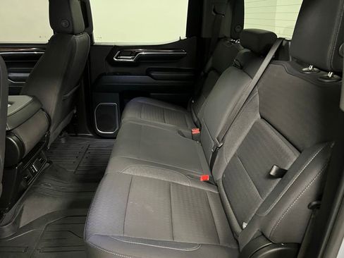 Used 2024 GMC Sierra 1500 Elevation image 48