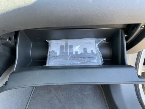 Used 2019 Chevrolet Impala LS image 40