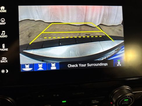 Used 2020 Honda CR-V Touring image 18