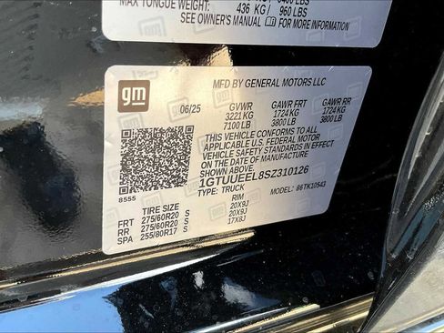 New 2025 GMC Sierra 1500 AT4 w/ AT4 Premium Package image 17