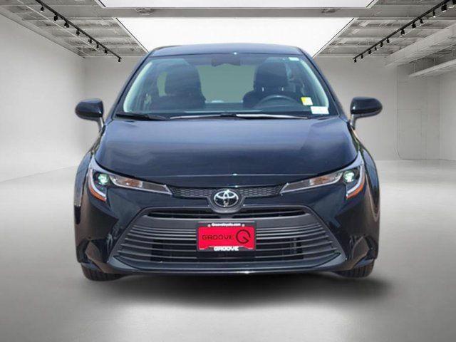 Used 2024 Toyota Corolla LE FWD image 8