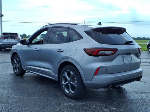 Used 2024 Ford Escape ST-Line w/ Tech Pack #1 FWD image 5