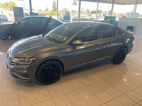 Used 2019 Volkswagen Jetta S w/ Driver Assistance Package FWD image 13