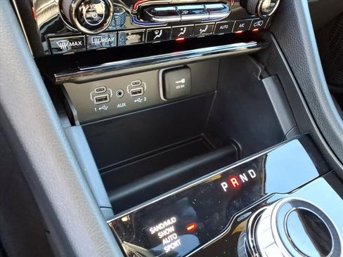 New 2025 Jeep Grand Cherokee Limited image 21