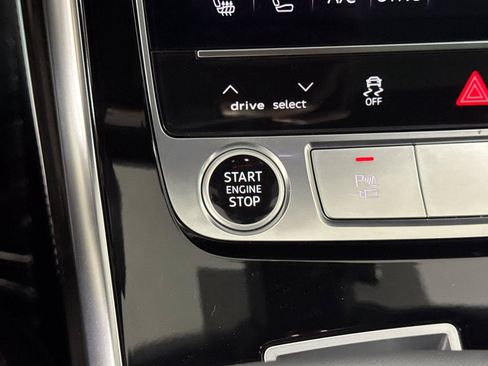 Certified 2026 Audi Q7 3.0T Premium Plus AWD/4WD image 23
