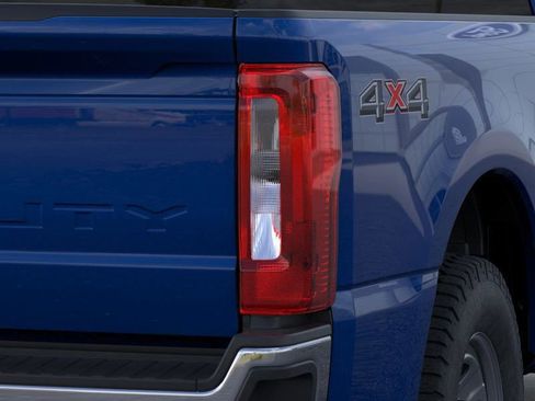 New 2026 Ford F350 XL w/ XL Chrome Package image 21