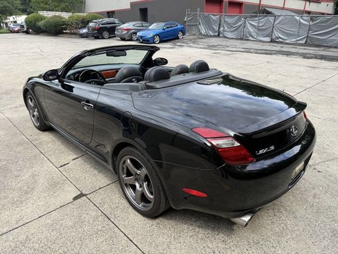 Used 2007 Lexus SC 430 Convertible RWD image 22