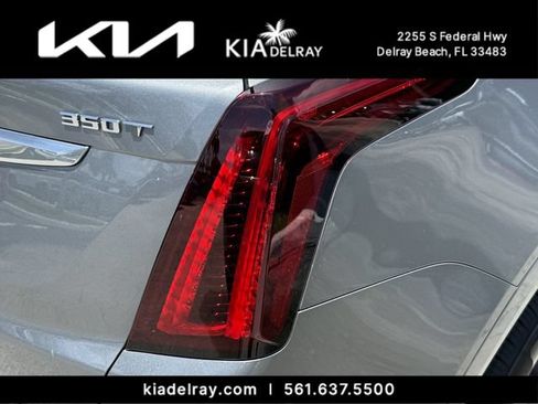 Used 2023 Cadillac XT5 Premium Luxury FWD image 6