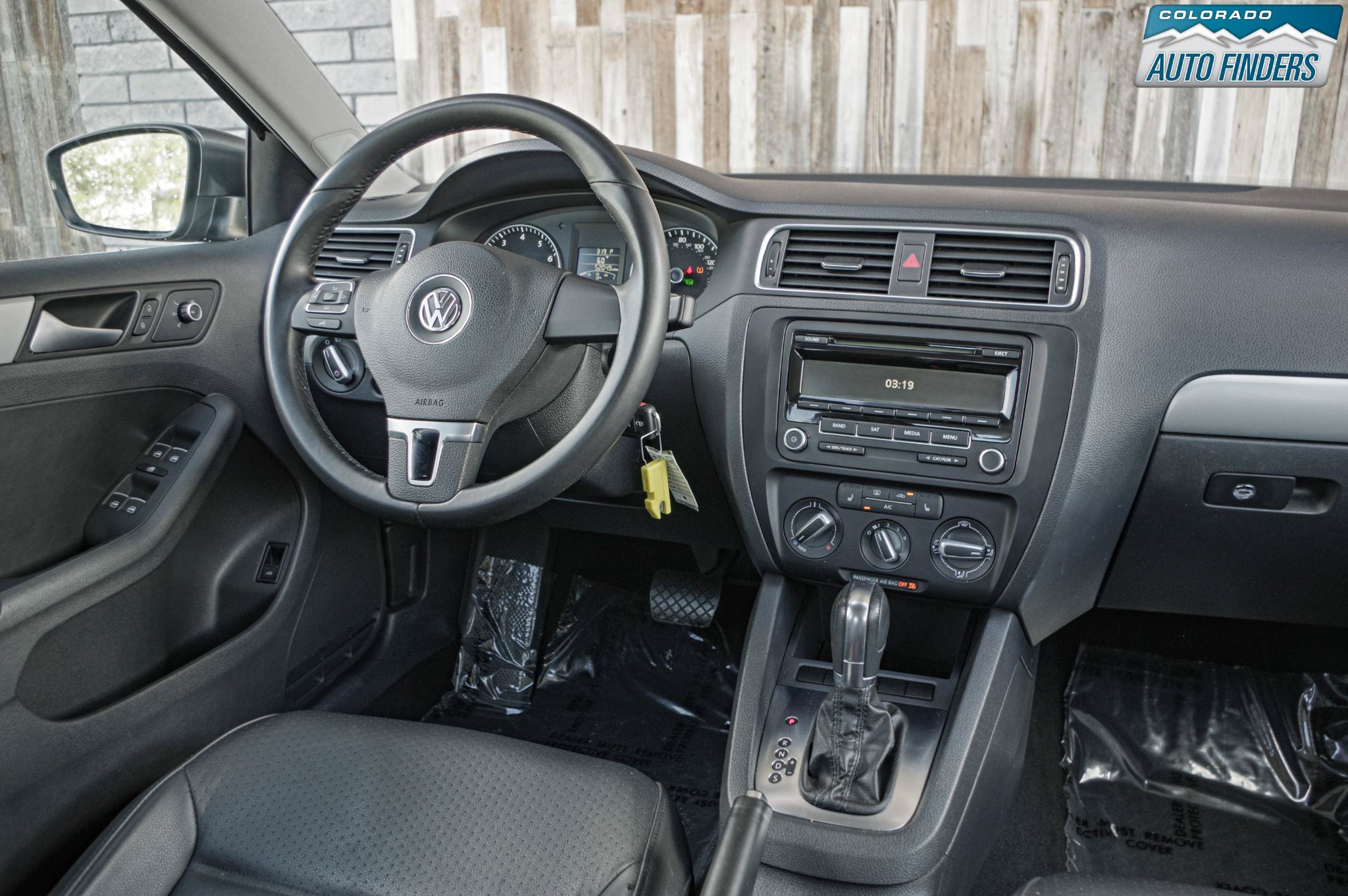 Used 2013 Volkswagen Jetta SE FWD image 15
