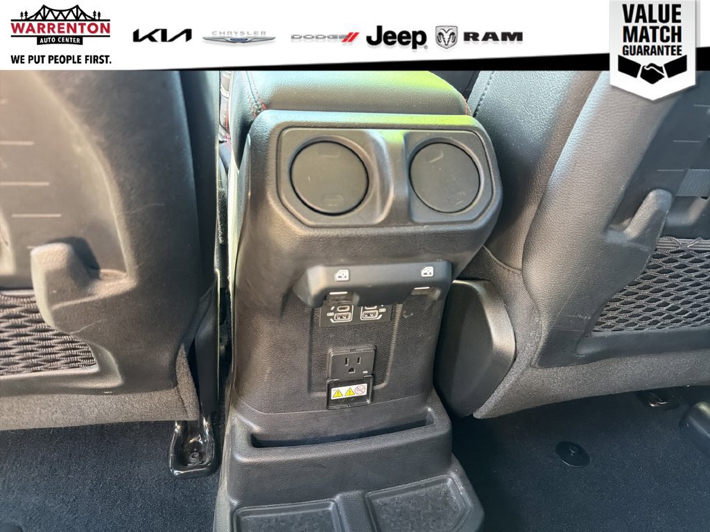 Used 2021 Jeep Wrangler Unlimited Rubicon AWD/4WD image 15