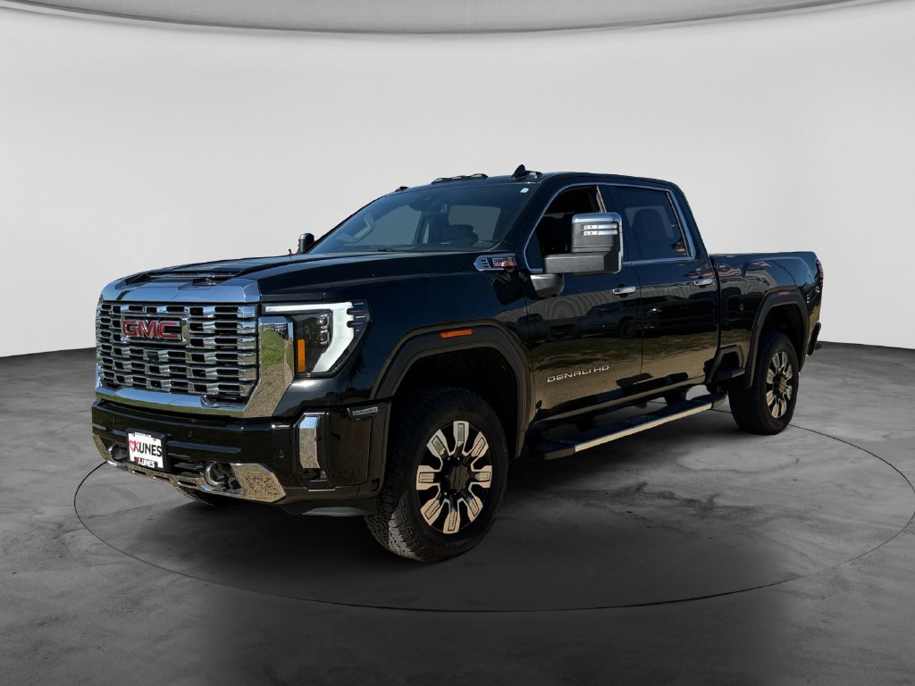 Used 2024 GMC Sierra 2500 Denali AWD/4WD image 4