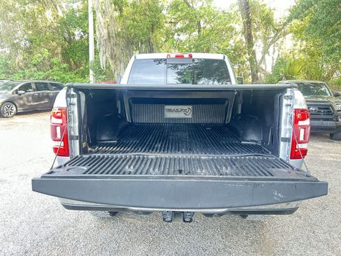Used 2022 RAM 2500 Laramie AWD/4WD image 9