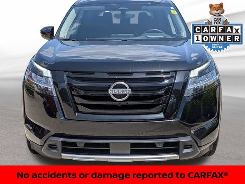 Certified 2024 Nissan Pathfinder Platinum AWD/4WD image 3